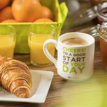 Ibis Styles Centre 3*