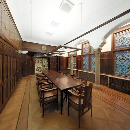 Berlage Hotel, Bw Signature Collection Hotel 4*